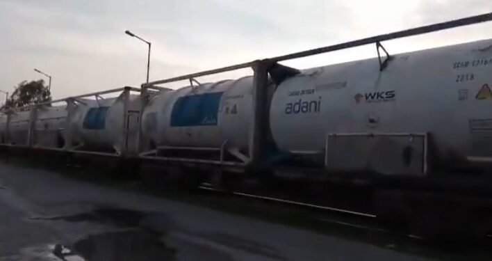 ರೂರ್ಕೆಲಾದಿಂದ 120 ಮೆಟ್ರಿಕ್ ಟನ್ ಆಕ್ಸಿಜನ್.. ಬೆಂಗಳೂರಿಗೆ ತಲುಪಿದ ಪ್ರಾಣವಾಯು