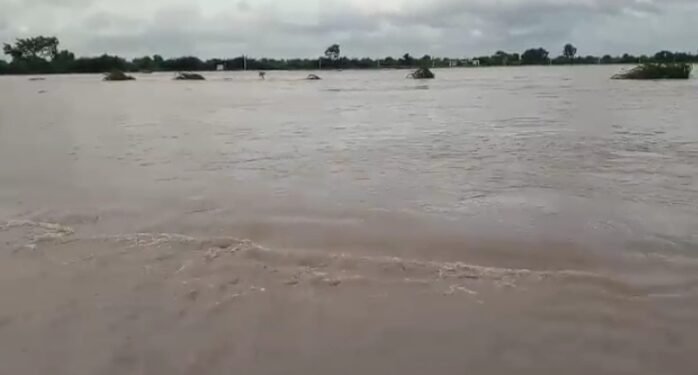 ನವಿಲು ತೀರ್ಥ ಭರ್ತಿ.. ನೀರು ಬಿಡುಗಡೆಯಿಂದ ಹೆಚ್ಚಿದ ಆತಂಕ