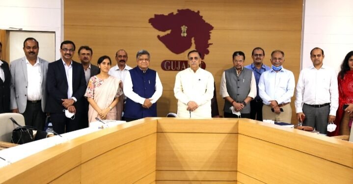 ವಿಶೇಷ ಹೂಡಿಕೆ ವಲಯ: ಗುಜರಾತ್ ಸಿಎಂ ಜೊತೆ ಶೆಟ್ಟರ್ ಕಾರ್ಯತಂತ್ರ‌