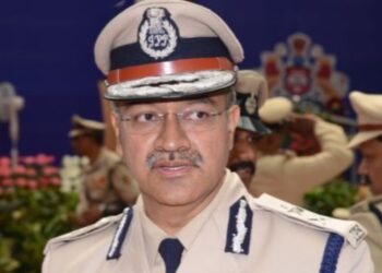 ಭ್ರಷ್ಟರ ವಿರುದ್ದ ಬ್ರಹ್ಮಾಸ್ತ್ರ.. ರಾಜಕಾರಣಿಗಳ ವಿರುದ್ಧ ‘ಸೀಮಂತ್ ರಣವ್ಯೂಹ’