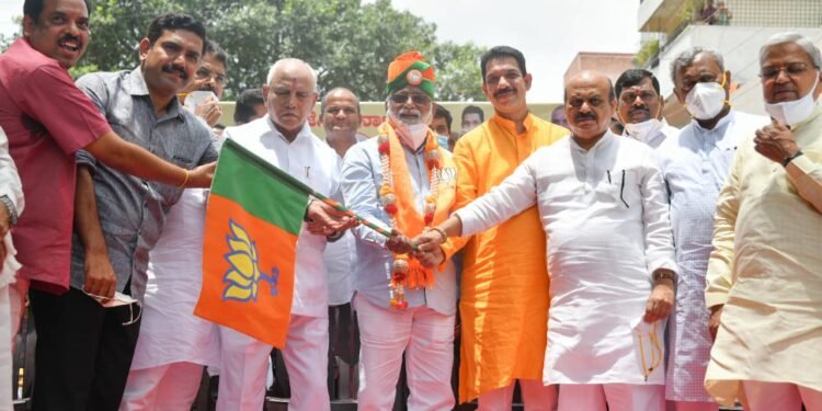 ಬಿಎಸ್ಪಿ ಶಾಸಕ ಮಹೇಶ್ ಬಿಜೆಪಿ ಸೇರ್ಪಡೆ