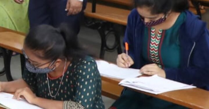 CET ಎಂಬ ಅದೃಷ್ಟ ಪರೀಕ್ಷೆ: ಇಪ್ಪತ್ತು ದಿನದಲ್ಲಿ  ಫಲಿತಾಂಶ