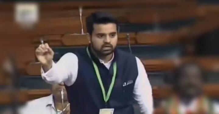 ಶಹಬ್ಬಾಸ್ ಪ್ರಜ್ವಲ್ ರೇವಣ್ಣ.. ಸಂಸತ್ತಿನಲ್ಲಿ ಕರುನಾಡಿನ ಧ್ವನಿಯಾದ ಸಂಸದ