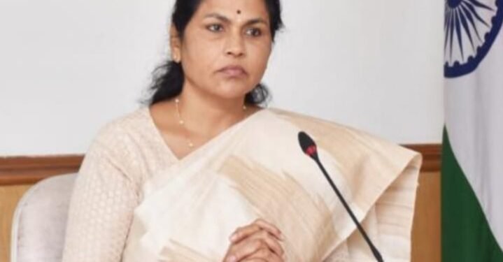 ರೈತರಿಗಾಗುವ ವಂಚನೆ ತಪ್ಪಿಸಲು ಶೋಭಾ ಖಡಕ್ ಕ್ರಮ; ಕೃಷಿ ಯಂತ್ರೋಪಕರಣ ಮೇಲೆ ಎಂಆರ್‌ಪಿ ಪ್ರದರ್ಶನ ಕಡ್ಡಾಯ