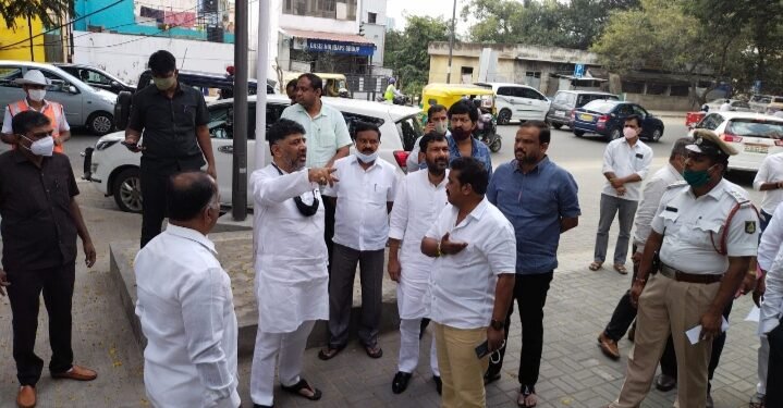 ಲಕ್ಷದ್ವೀಪ ಕಾಂಗ್ರೆಸ್ ನಿಯೋಗದಿಂದ ಡಿಕೆಶಿ ಭೇಟಿ; ಹಸುಗೂಸುವಿನ ಚಿಕಿತ್ಸೆಗೆ ನೆರವಾಗಲು ಮನವಿ