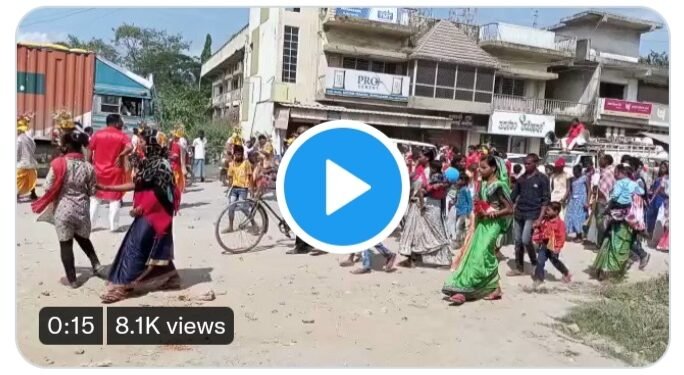 ದುರ್ಗಾದೇವಿ ಮೆರವಣಿಗೆ ಮೇಲೆ ಹರಿದ ಕಾರು.. ಭಯಾನಕ ವೀಡಿಯೋ