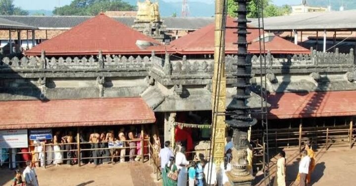 ಪುಣ್ಯಕ್ಷೇತ್ರ ಕೊಲ್ಲೂರಿನಲ್ಲಿ ಈ ಬಾರಿ ಸರಳ ರೀತಿ ನವರಾತ್ರಿ; ಆದರೂ ಭರ್ಜರಿ ತಯಾರಿ