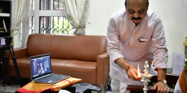 ಸಾಮಾನ್ಯ ಕನ್ನಡಿಗನಿಗೆ ಆರ್ಥಿಕ ಸಬಲತೆ ನೀಡುವುದು ಇಂದಿನ ಅಗತ್ಯ: ಸಿಎಂ ಬೊಮ್ಮಾಯಿ‌