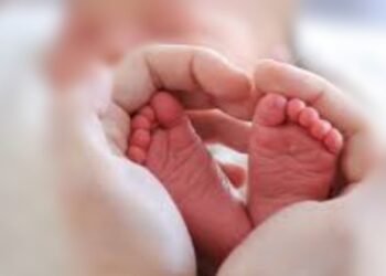 ಹುಟ್ಟಿದಾಲೇ ಬಾಲ.. ‘ಮಗು’ ಈಗ ಕುತೂಹಲದ ಕೇಂದ್ರಬಿಂದು