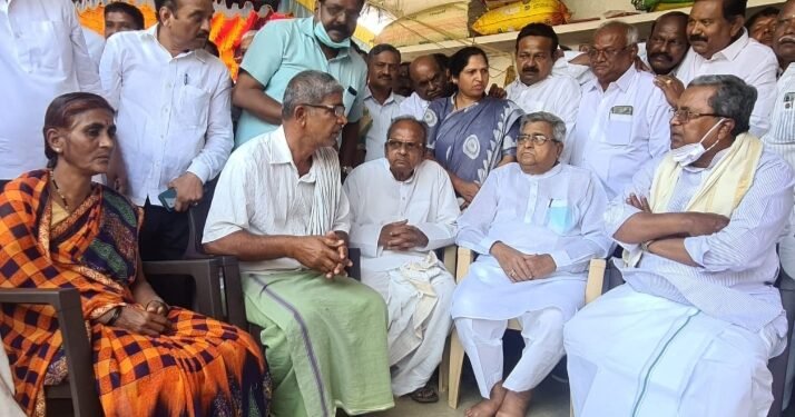 ಹಾವೇರಿ: ಉಕ್ರೇನ್‌ನಲ್ಲಿ ಮೃತಪಟ್ಟ ನವೀನ್ ಕುಟುಂಬದವರಿಗೆ ಸಿದ್ದರಾಮಯ್ಯ ಸಾಂತ್ವನ