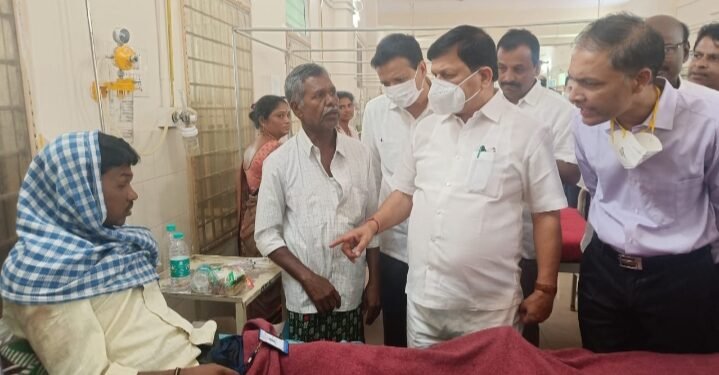 ಪಾವಗಡ ಅಪಘಾತ: ಗಾಯಾಳುಗಳಿಗೆ ಅರಗ ಜ್ಞಾನೇಂದ್ರ ಅಭಯ