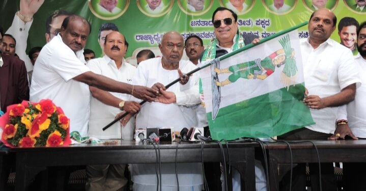 ಜೆಡಿಎಸ್ ರಾಜ್ಯಾಧ್ಯಕ್ಷರಾಗಿ ಸಿ.ಎಂ.ಇಬ್ರಾಹಿಂ ಪದಗ್ರಹಣ