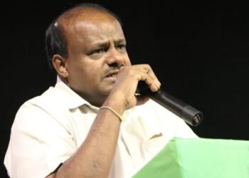 ಧಾರವಾಡದಲ್ಲಿ ಮುಸ್ಲಿಮರ ಅಂಗಡಿಗಳ ಮೇಲೆ ದಾಳಿ: ಹೆಚ್ಡಿಕೆ ಖಂಡನೆ‌