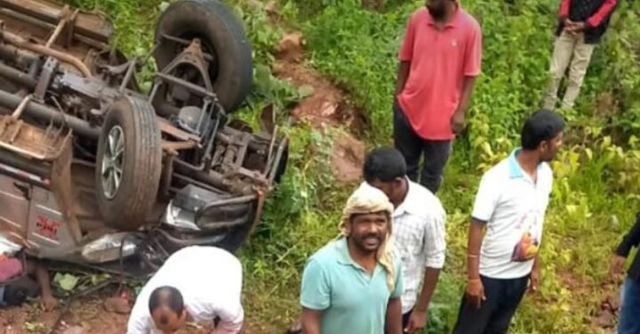 ಕ್ರೂಸರ್ ಅಪಘಾತ: ಏಳು ಕಾರ್ಮಿಕರ ದುರ್ಮರಣ
