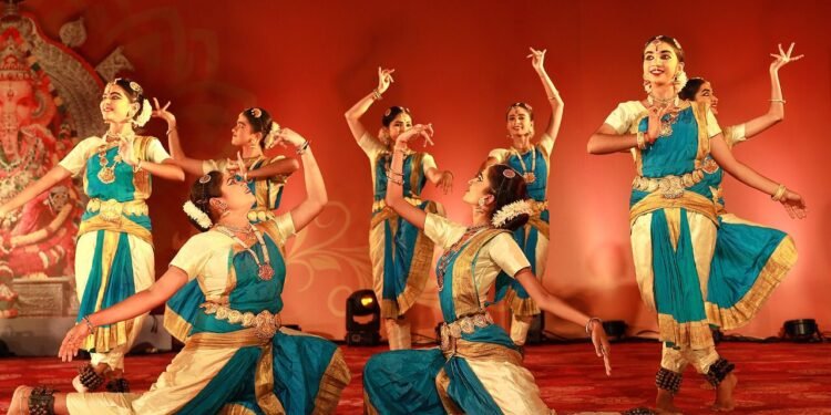 ಸಂಘನಿಕೇತನದಲ್ಲಿ ಲೋಕ ಕಲ್ಯಾಣಾರ್ಥ ಸಹಸ್ರ ಮೋದಕ ಹವನ, ಜನಮನ ಆಕರ್ಷಿಸಿದ ನಾಟ್ಯ ವೈಭವ