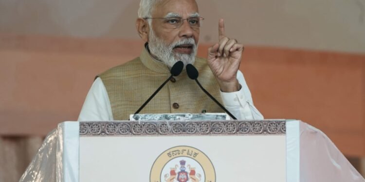 ನಾಡಪ್ರಭು ಕೆಂಪೇಗೌಡರ ಕಲ್ಪನೆಯಂತೆ ಬೆಂಗಳೂರಿನ ಅಭಿವೃದ್ಧಿಗೆ ಬದ್ಧ: ಪ್ರಧಾನಿ ಮೋದಿ ಸಂಕಲ್ಪ