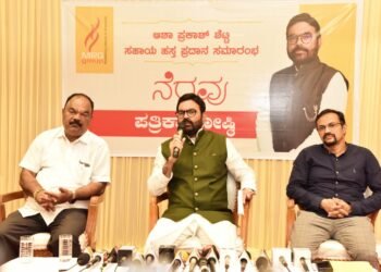 ‘ಆಶಾ ಪ್ರಕಾಶ್ ಶೆಟ್ಟಿ ಸಹಾಯ ಹಸ್ತ ಯೋಜನೆ’; ಸಮಾಜಮುಖಿ ಕಾರ್ಯಕ್ಕಾಗಿ 2.5 ಕೋಟಿ ರೂಪಾಯಿ ಯೋಜನೆ ಘೋಷಿಸಿದ ಉದ್ಯಮಿ
