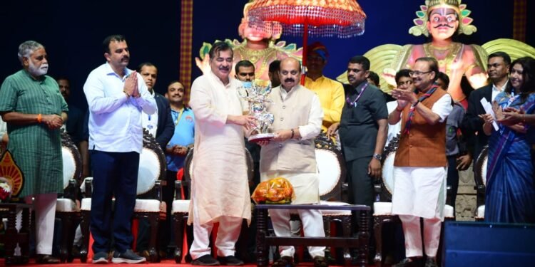 ಆಳ್ವಾಸ್ ‘ಜಾಂಬೂರಿ’: ಅಂತರಾಷ್ಟ್ರೀಯ ಸಾಂಸ್ಕೃತಿಕ ಹಬ್ಬದಲ್ಲಿ ರಾಷ್ಟ್ರನಿರ್ಮಾಣದ ಸಂಕಲ್ಪ