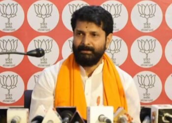 ರಾಜಕೀಯದಲ್ಲಿ ‘ರೌಡಿಸಂ’: ಕೇಸರಿ ಸಚಿವರತ್ತ ಬೊಟ್ಟು ಮಾಡಿದ ‘ಕೈ’.. ಕಾಂಗ್ರೆಸ್ ಏಟಿಗೆ ಸಿ.ಟಿ.ರವಿ ವಾಕ್ಛಾಟಿ