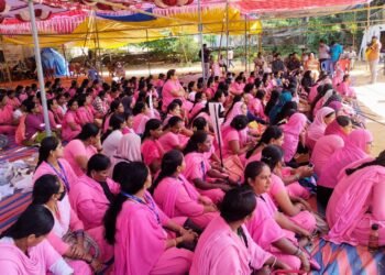 ಸರ್ಕಾರಕ್ಕೆ ಬಿಸಿ ಮುಟ್ಟಿಸಿದ ‘ಆಶಾ’ ಹೋರಾಟ.. ಹಿಂಬಾಕಿ ನೀಡಲು ಅಧಿಕಾರಿಗಳು ಒಪ್ಪಿಗೆ