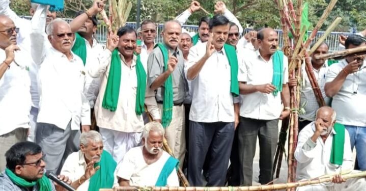 ಕಬ್ಬು ಬೆಳೆಗಾರರಿಂದ ನಿರ್ಣಾಯಕ ಹೋರಾಟ.. ಡಿ.11ರಂದು ನೆರೆ ರಾಜ್ಯಗಳ ರೈತ ಸೇನಾನಿಗಳೂ ಸಾಥ್..