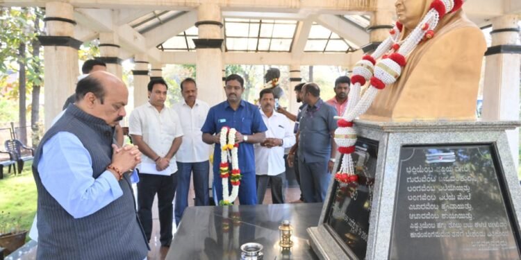 ಅಮಿತ್ ಷಾ ರಾಜ್ಯ ಸವಾರಿ; ಚಾಣಕ್ಯನಿಗೆ ಸಿಎಂ ಸ್ವಾಗತ