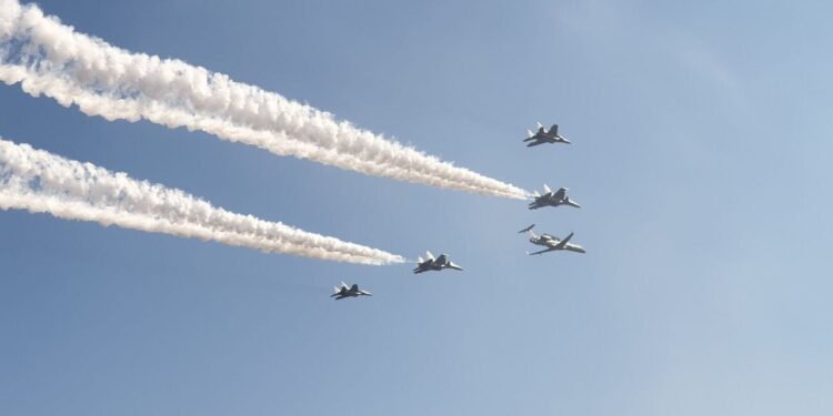 ‘ಏರೋ ಇಂಡಿಯಾ’ ವೈಮಾನಿಕ ಪ್ರದರ್ಶನಕ್ಕೆ ಪ್ರಧಾನಿ ಮೋದಿ ಚಾಲನೆ