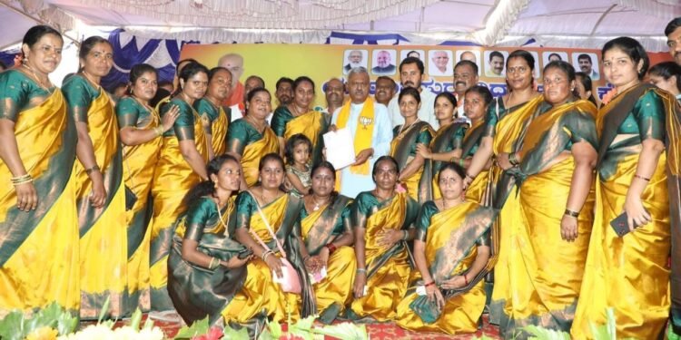 ‘ನಾನು 5 ವರ್ಷಕ್ಕೊಮ್ಮೆ ಬರುವವನಲ್ಲ; ನಿತ್ಯ ಜನತೆಯೊಂದಿಗೆ ಇರುವವನು’: ಸಚಿವ ಎಸ್.ಟಿ.ಸೋಮಶೇಖರ್ 