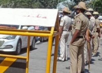 ಕಾಂಗ್ರೆಸ್ಗೆ ಐಟಿ ಶಾಕ್.. ದಕ್ಷಿಣಕನ್ನಡದ ಹಲವೆಡೆ ದಾಳಿ..