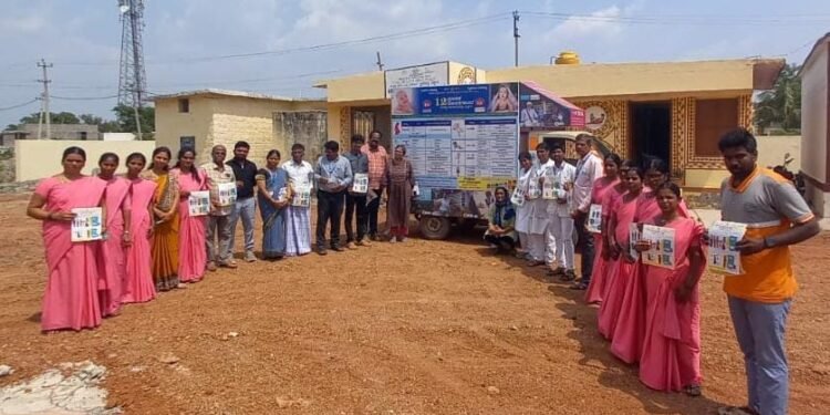 ಬಳ್ಳಾರಿ ಜಿಲ್ಲೆ: ಲಸಿಕಾಕರಣ ಜಾಗೃತಿ ಅಂಗವಾಗಿ ಯುನಿಸೆಫ್ ರಾಷ್ಟೀಯ ತಂಡದ ಭೇಟಿ