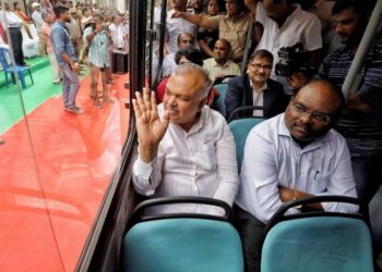 ಮತ್ತೊಂದು ಮಜಲಿನತ್ತ BMTC;  ‘ಎಲೆಕ್ಟ್ರಿಕ್ ಪ್ರೊಟೊಟೈಪ್ ಬಸ್’ಗೆ ಚಾಲನೆ
