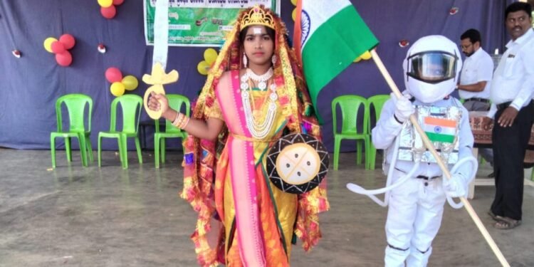 ಹನೂರು ತೋಮಿಯರ್ ಪಾಳ್ಯದ ಶಾಲೆಯಲ್ಲಿ ಅನನ್ಯ ಪ್ರತಿಭಾ ಕಾರಂಜಿ.. ಕಲೋತ್ಸವದಲ್ಲಿ ಮಕ್ಕಳ ಕಮಾಲ್..