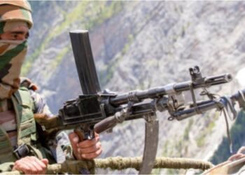 ಕಾಶ್ಮೀರದಲ್ಲಿ ಉಗ್ರರ ಅಟ್ಟಹಾಸ; ಸೇನಾ ಕಾರ್ಯಾಚರಣೆಯಲ್ಲಿ ಓರ್ವನ ಹತ್ಯೆ