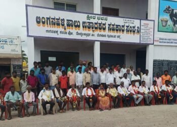 ದೊಡ್ಡಬಳ್ಳಾಪುರ: ಲಿಂಗನಹಳ್ಳಿ ಡೇರಿ ಬಿಜೆಪಿ, ಜೆಡಿಎಸ್ ಬೆಂಬಲಿಗರ ತೆಕ್ಕೆಗೆ