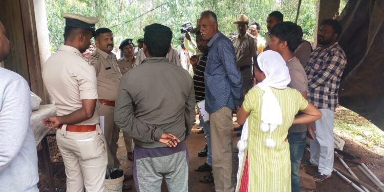 ಕೋಳಿಫಾರಂ ನಲ್ಲಿ ನೇಪಾಳದ ನಾಲ್ವರು ಅನುಮಾನಾಸ್ಪದ ಸಾವು