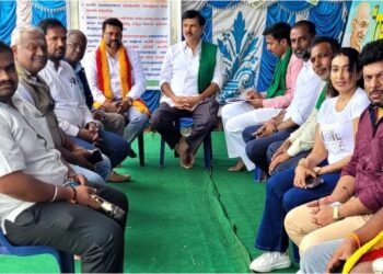 ಕಾವೇರಿ ಹೋರಾಟ: 14 ದಿನಗಳ ನಿರಂತರ ಧರಣಿ ತಾತ್ಕಾಲಿಕ ಕೈಬಿಟ್ಟ ಕರ್ನಾಟಕ ಜಲ ಸಂರಕ್ಷಣಾ ಸಮಿತಿ