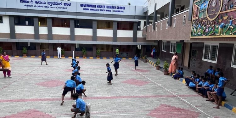 ಖಾಸಗಿ ಹೈಟೆಕ್ ಸ್ಕೂಲ್’ಗಳನ್ನೂ ನಾಚಿಸುವಂತಿದೆ BTM ಲೇಔಟ್’ನ ಸರ್ಕಾರಿ ಶಾಲೆಗಳು..ಈ ಬಗ್ಗೆ ಜಯದೇವ ಹೃದ್ರೋಗ ಸಂಸ್ಥೆಯ ನಿರ್ದೇಶಕ ಡಾ.ಮಂಜುನಾಥ್ ಅವರ ಮನದಾಳದ ಮಾತು ಹೀಗಿದೆ…