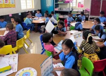 ಖಾಸಗಿ ಹೈಟೆಕ್ ಸ್ಕೂಲ್’ಗಳನ್ನೂ ನಾಚಿಸುವಂತಿದೆ BTM ಲೇಔಟ್’ನ ಸರ್ಕಾರಿ ಶಾಲೆಗಳು..ಈ ಬಗ್ಗೆ ಜಯದೇವ ಹೃದ್ರೋಗ ಸಂಸ್ಥೆಯ ನಿರ್ದೇಶಕ ಡಾ.ಮಂಜುನಾಥ್ ಅವರ ಮನದಾಳದ ಮಾತು ಹೀಗಿದೆ…