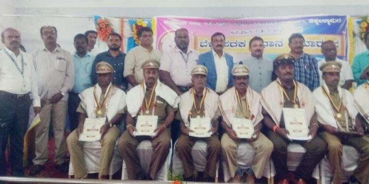 ಅಪಘಾತ ರಹಿತ ಸೇವೆಗೈದ KSRTC ಚಾಲಕರಿಗೆ ಬೆಳ್ಳಿ ಪದಕ