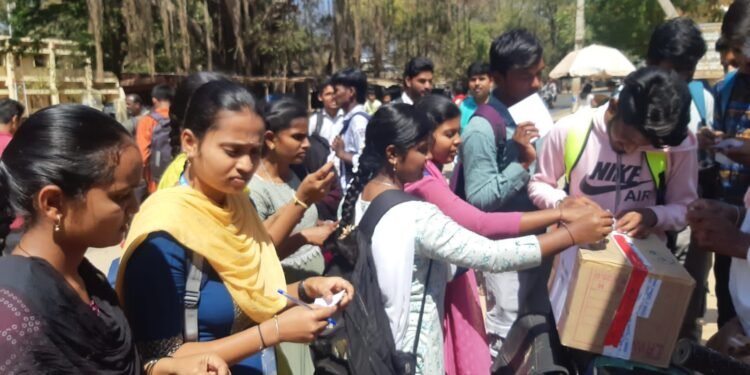 ಲೋಕಸಭಾ ಚುನಾವಣೆಗೂ ಮುನ್ನ ಅಖಾಡಕ್ಕಿಳಿದ ವಿದ್ಯಾರ್ಥಿಗಳು; ಐಸಾ ನೇತೃತ್ವದಲ್ಲಿ ಜಾಗೃತಿ ಜನಾಂದೋಲನ