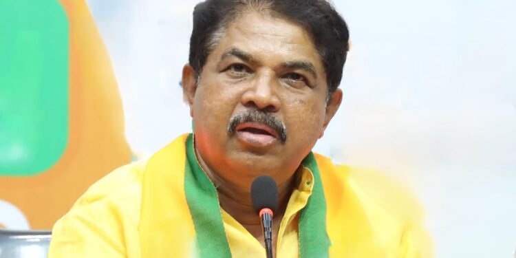 ಕಾಂಗ್ರೆಸ್ನಿಂದ ಬಾಂಬ್ ಸ್ಫೋಟದ ತನಿಖೆ ತಿರುಚುವ ಪ್ರಯತ್ನ, ಮತಬ್ಯಾಂಕ್ ರಾಜಕಾರಣ: ಅಶೋಕ್ ಆರೋಪ