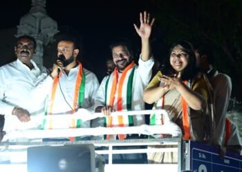 ಸೌಮ್ಯ ಪರವಾಗಿ ‘ರೇವಂತ್’ ಸಂಚಾರ.. ಬೆಂಗಳೂರು ದಕ್ಷಿಣ ಕ್ಷೇತ್ರದಲ್ಲಿ ಸಂಚಲನ..!