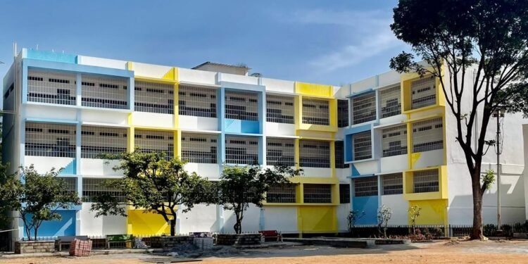 ದೇಶಕ್ಕೆ ಮಾದರಿ BTMನ ಸರ್ಕಾರಿ ಶಾಲಾ-ಕಾಲೇಜುಗಳು.. ಇಲ್ಲಿನ ವಿದ್ಯಾರ್ಥಿಗಳ ಶುಲ್ಕ, ಸಮವಸ್ತ್ರ ಖರ್ಚು ಈ ಸಚಿವರಿಂದಲೇ..!