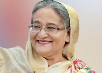 ಹಿಂಸಾತ್ಮಕ ಪ್ರತಿಭಟನೆಗೆ ಬೆಚ್ಚಿದ ಬಾಂಗ್ಲಾ ಪ್ರಧಾನಿ ಶೇಖ್ ಹಸೀನಾ ರಾಜೀನಾಮೆ