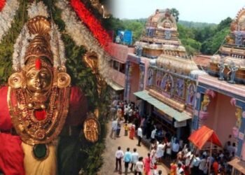 VIDEO: ಭಾರತಾಂಬೆಯಾಗಿ ಗಮನಸೆಳೆದ ಕಟೀಲೇಶ್ವರಿ; ತ್ರಿವರ್ಣ ವಸ್ತ್ರಾಲಂಕಾರದಿಂದ ಭಕ್ತರ ಗಮನಸೆಳೆದ ಕಟೀಲು ಕ್ಷೇತ್ರದ ದೇವಿ