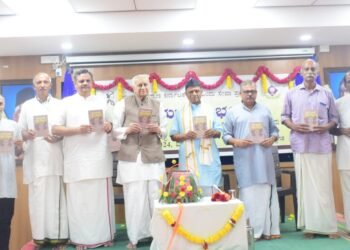 ಹಿಂದು ಸೇವಾ ಪ್ರತಿಷ್ಠಾನ: ‘ಮನೆ ಮನಗಳ ಭೂಷಣ’ ಕೃತಿ ಬಿಡುಗಡೆ