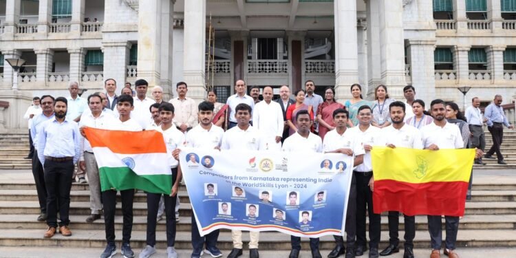 ಫ್ರಾನ್ಸ್‌ನ ‘ವಿಶ್ವ ಕೌಶಲ್ಯ ಸ್ಪರ್ಧೆ’ಯಲ್ಲಿ ಕರ್ನಾಟಕದ 9 ಮಂದಿ ವಿದ್ಯಾರ್ಥಿಗಳ ಕಮಾಲ್