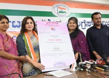 ವನಿತೆಯರ ಪರ ಧ್ವನಿಯಾದ ಸೌಮ್ಯ ರೆಡ್ಡಿ; ಜಿಲ್ಲೆ, ಬ್ಲಾಕ್ ಹಾಗೂ ಹಳ್ಳಿ ಮಟ್ಟದಲ್ಲಿ ಸೈನ್ಯ ಕಟ್ಟುವುದಾಗಿ ಮಹಿಳಾ ಕಾಂಗ್ರೆಸ್ ಅಧ್ಯಕ್ಷೆ ಪಣ