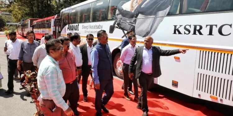 ಮಹಾರಾಷ್ಟ್ರಕ್ಕೂ ಮಾದರಿಯಾದ KSRTC; ಬೆಂಗಳೂರಿನಲ್ಲಿ ನಿಯೋಗದ ಕಸರತ್ತು