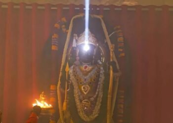 ಅಯೋಧ್ಯೆಯಲ್ಲಿ ಅನನ್ಯ ಸನ್ನಿವೇಶ.. ಬಾಲರಾಮನಿಗೆ ಸೂರ್ಯ ರಶ್ಮಿಯ ತಿಲಕ..!